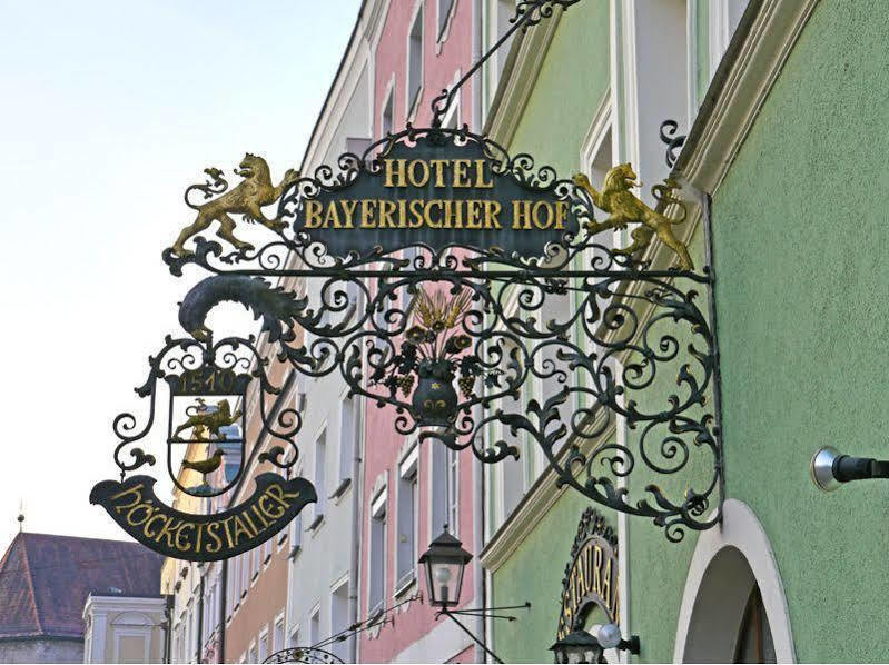 Bayerischer Hof Hotel Burghausen Exterior foto